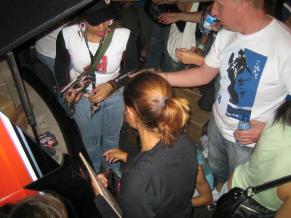 NRJ prend un bain de foule