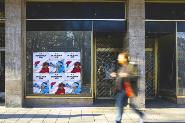 Oakley ramène les pistes de ski en ville