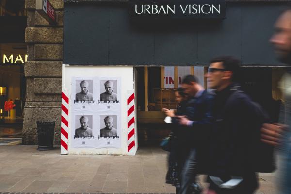 An invitation to Fashion Week