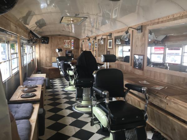 Bienvenue à l'école du rasage