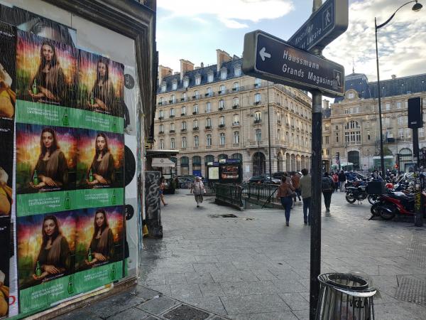 Perrier, a sparkling Mona Lisa