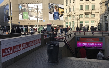 Philosophy Di Lorenzo Serafini joue sur deux tableaux