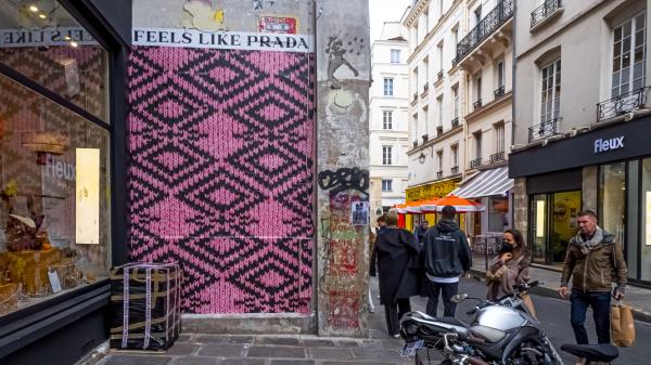 The new Prada paterns are on show in Paris!