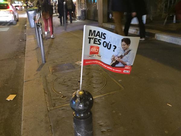 Gagnez des places de Vianney en vous promenant dans la ville