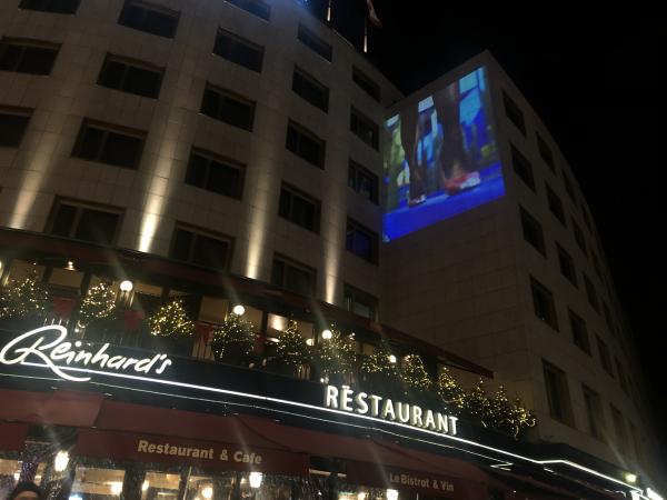 Saint-Laurent parades on the most important European facades