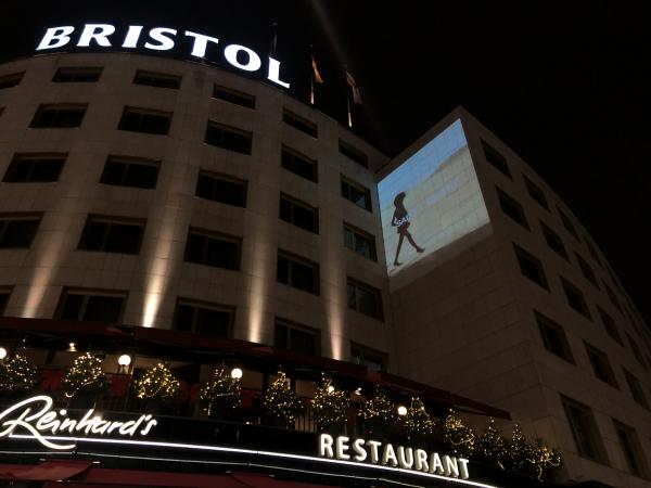 Saint-Laurent parades on the most important European facades