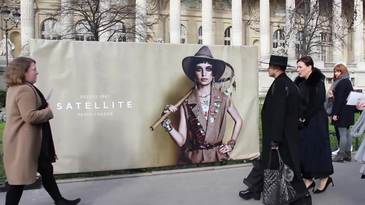 Satellite steals the show during the Paris Fashion Week