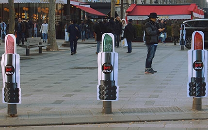 An XXL format campaign on everyone's lips