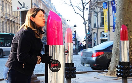 An XXL format campaign on everyone's lips