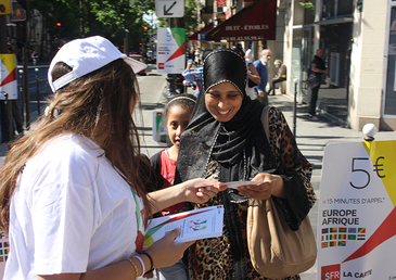 SFR célèbre le football à l'occasion de la Coupe du Monde 2014