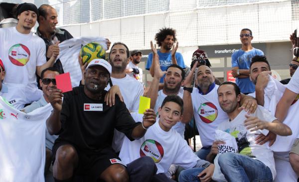 SFR célèbre le football à l'occasion de la Coupe du Monde 2014