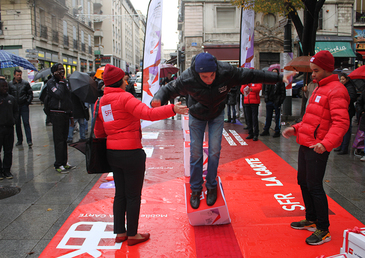 Course aux cadeaux pour SFR