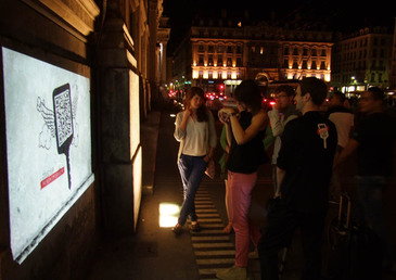 Gagner un appart meublé, les jeunes étudiants en ont rêvé