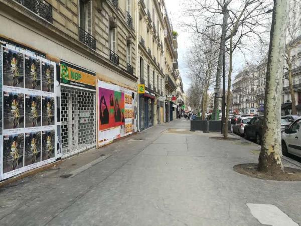 L’élégance couvre les rues