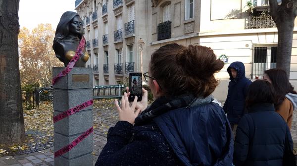 Police line, do not cross!