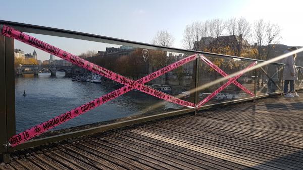 Police line, do not cross!