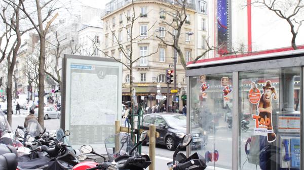 Tad l’explorateur investi les rues de Paris