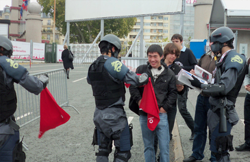 Le jeu où il faut sauver l'humanité