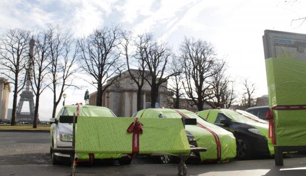 Avant Noël, TomTom met le paquet pour emballer Paris