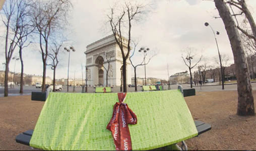 Avant Noël, TomTom met le paquet pour emballer Paris