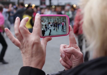Le son de Kiesza résonne dans Paris