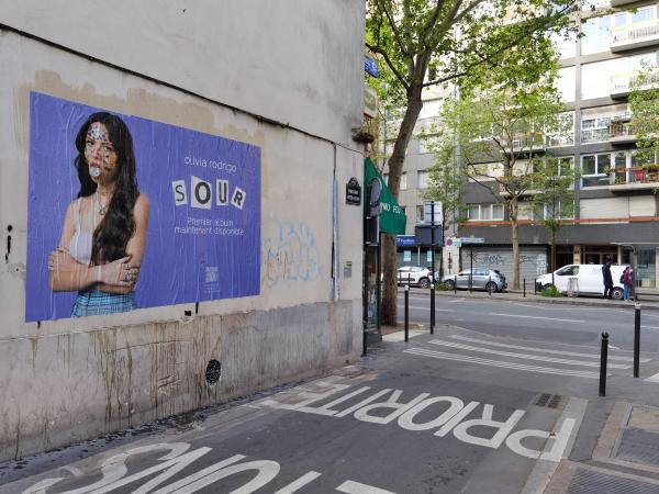Olivia Rodrigo enflamme Paris 