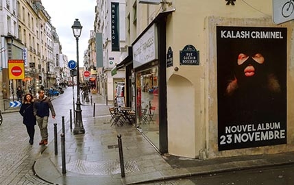 Kalash Criminel s'invite dans la rue pour la réédition de son album