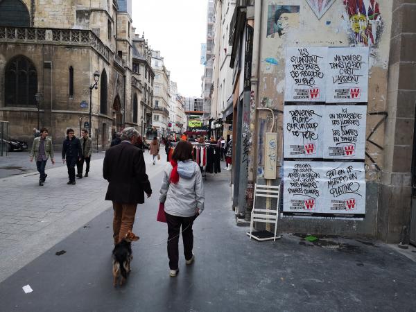 Gros affichage, grosse visibilité, grosse émergence