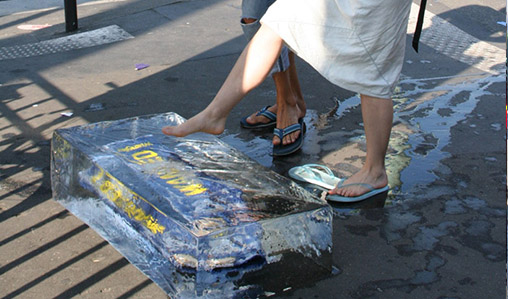 Break the Ice and win a treasure!