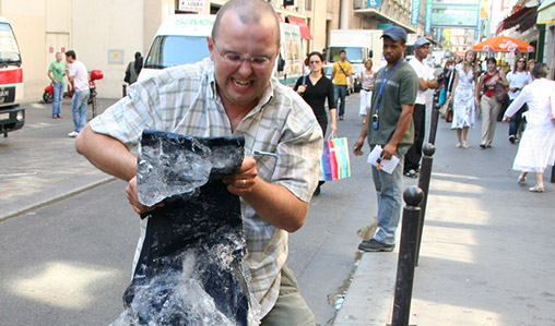 Break the Ice and win a treasure!