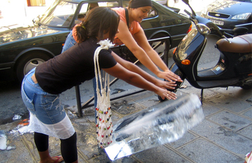 Break the Ice and win a treasure!