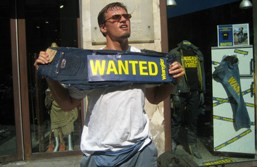 Break the Ice and win a treasure!